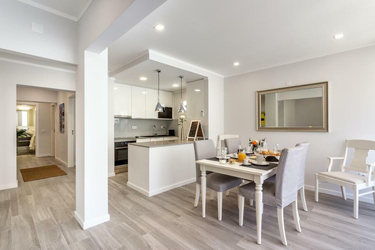 Luxury Beach Apartment At Armacao De Pera Bagian luar foto